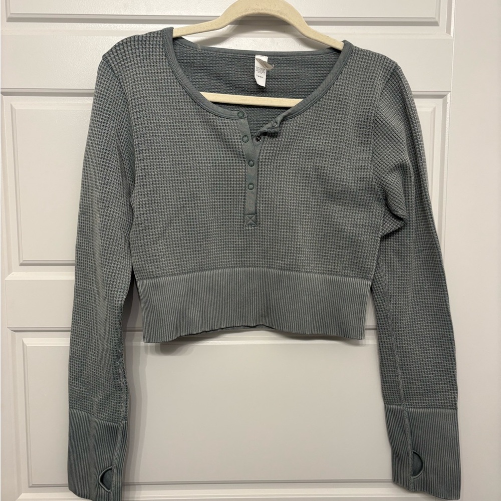 Aerie Gray Long Sleeve Crop Top